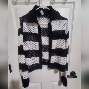 Woman's cardigan black and white size S oversize fit